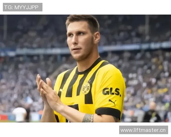 多特蒙德不再续约年薪1400万欧的30岁后卫聚勒