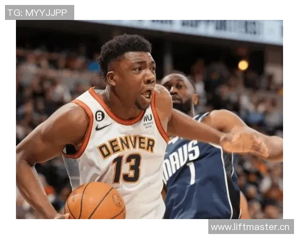 托马斯布莱恩特绝杀被帽愤怒推开摄像头引发热议